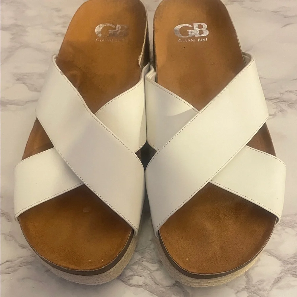 Gianni Bini White Crisscross Platform Slide Sandals - Picture 1 of 4